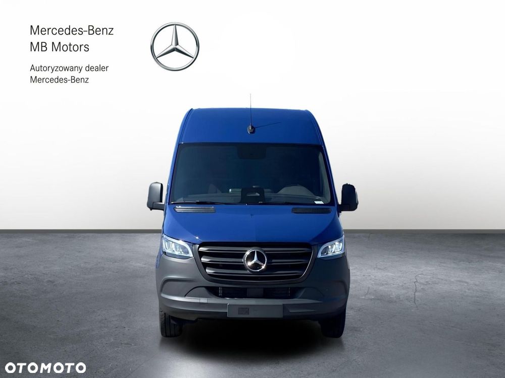 Mercedes-Benz Sprinter - 9