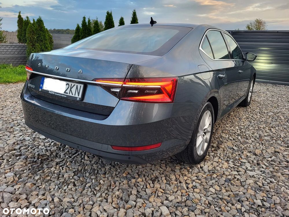 Skoda Superb 1.5 TSI Ambition DSG - 14
