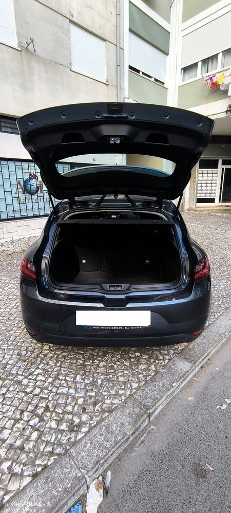 Renault Mégane 1.5 Blue dCi Intens - 5
