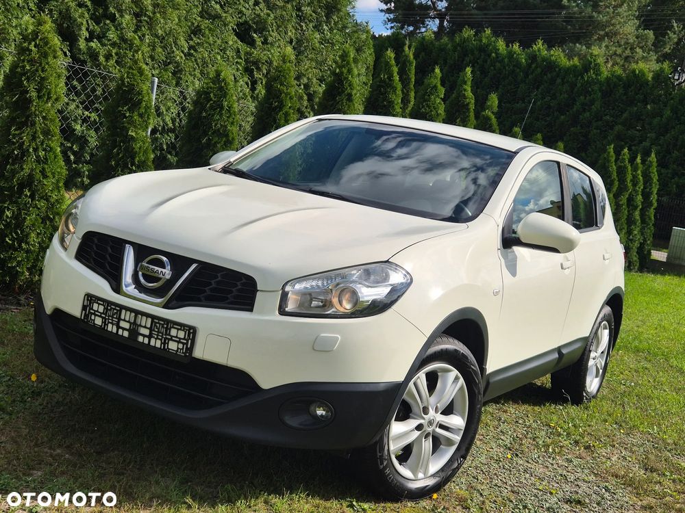 Nissan Qashqai - 2