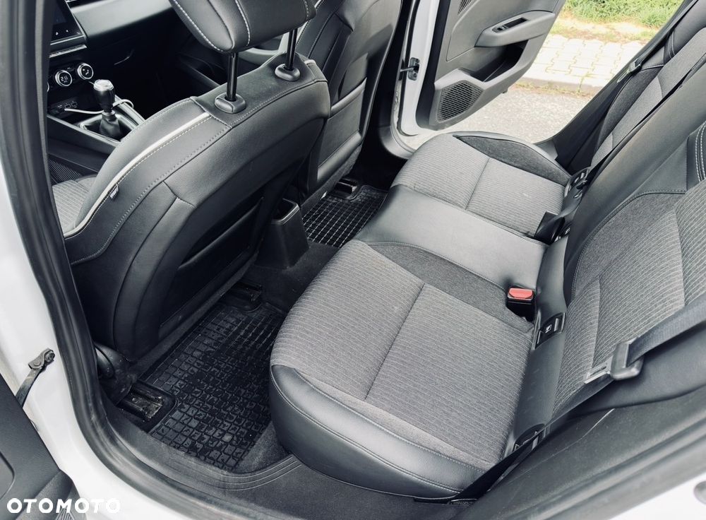 Renault Clio 1.0 TCe Intens - 18