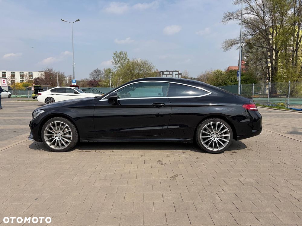 Mercedes-Benz Klasa C 300 7G-TRONIC - 5