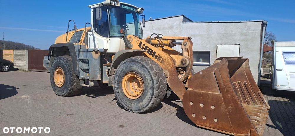 Liebherr L576 - 2