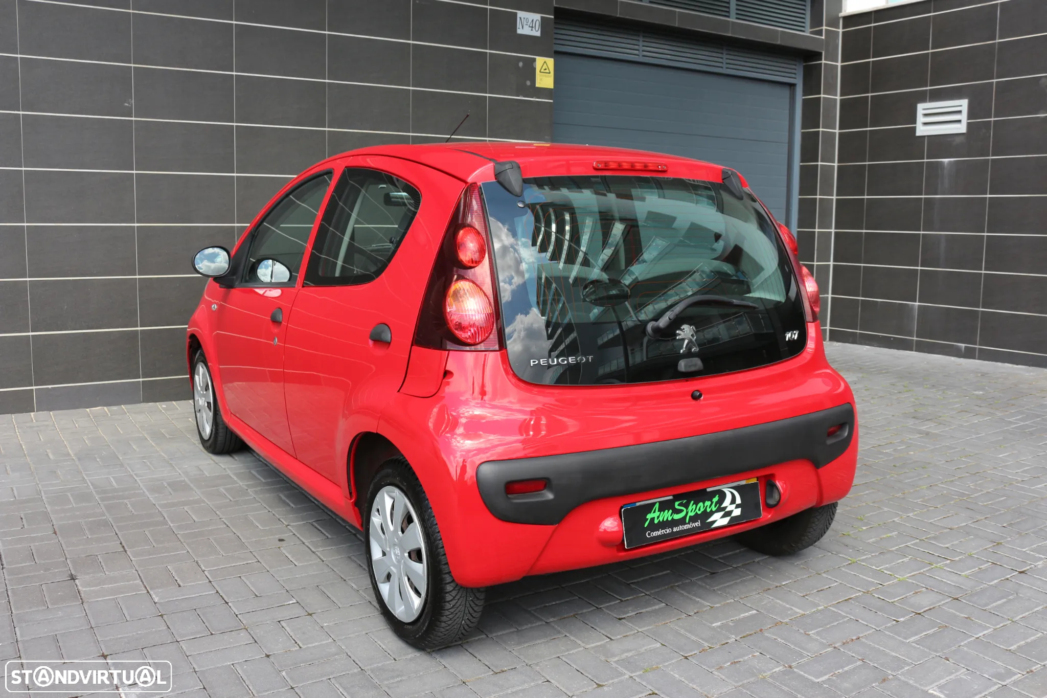 Peugeot 107 1.0 Trendy - 25