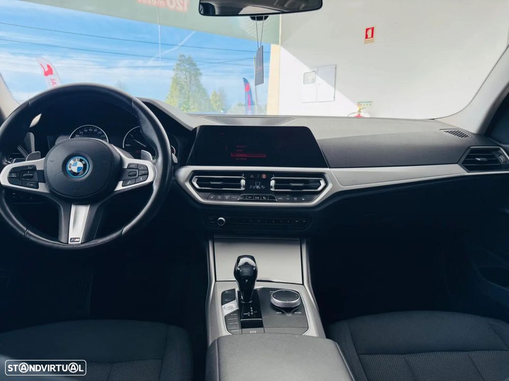BMW 320 d Aut. Advantage - 35