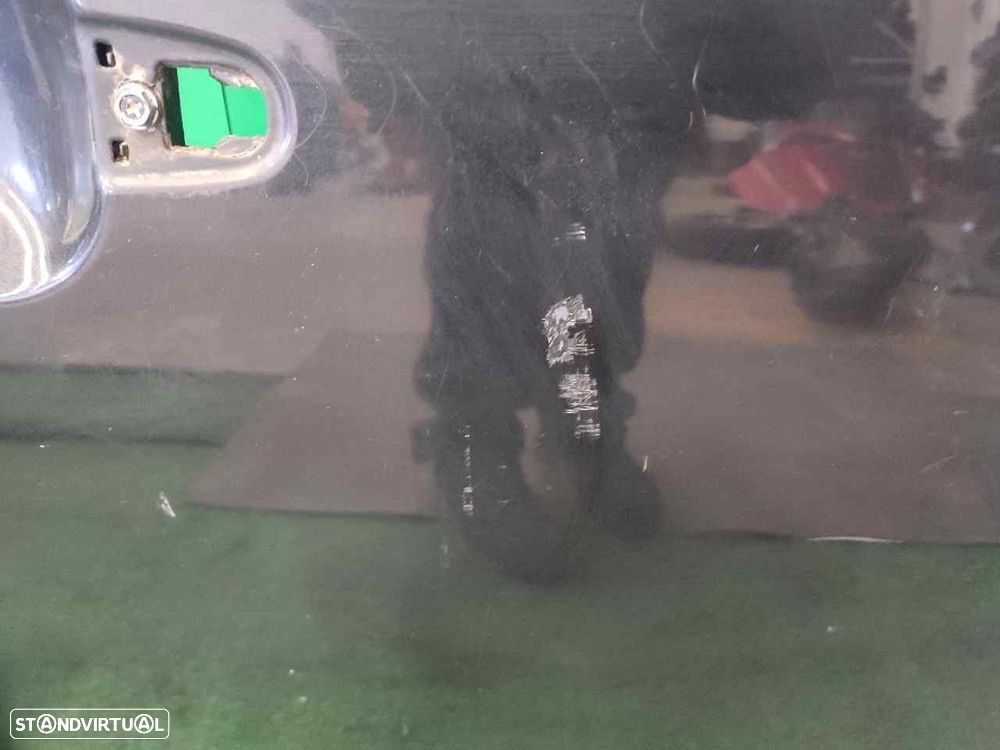 PORTA FRONTAL DIREITA KIA CEED FASTBACK - 2