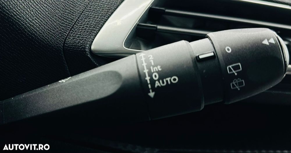 Peugeot 3008 PureTech 130 Stop & Start Active - 29