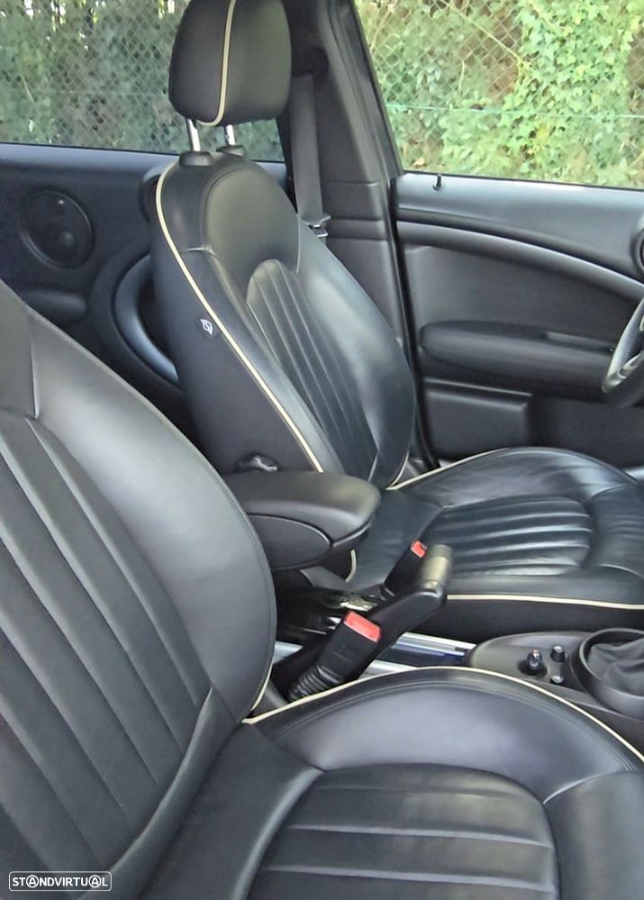 MINI Countryman Cooper SD Auto - 25