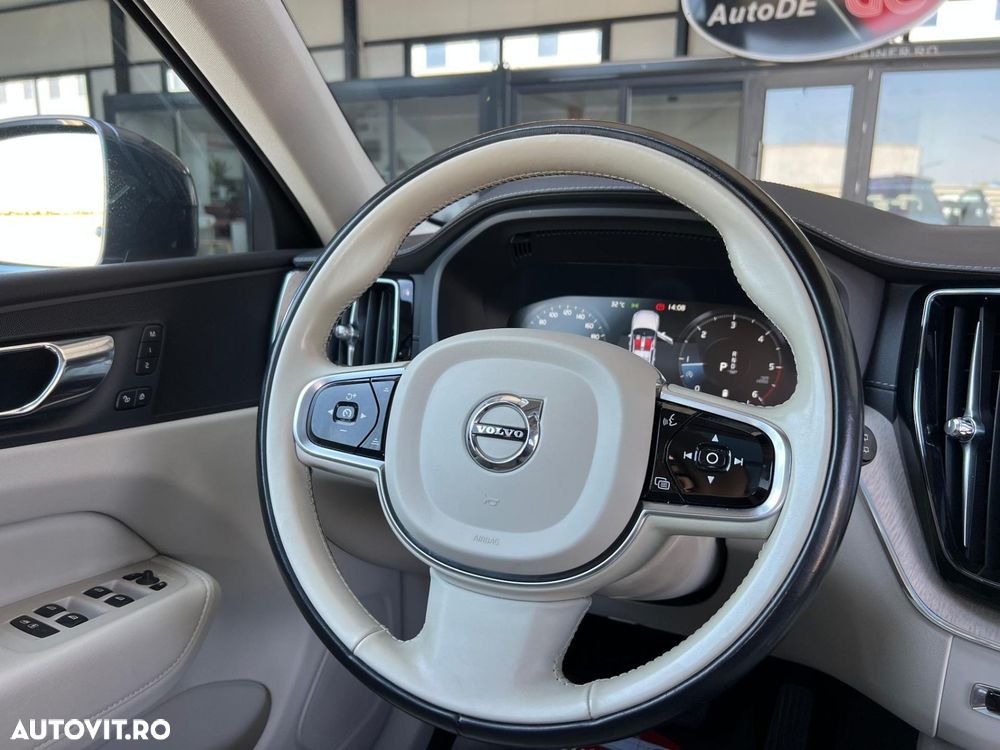 Volvo XC 60 - 11