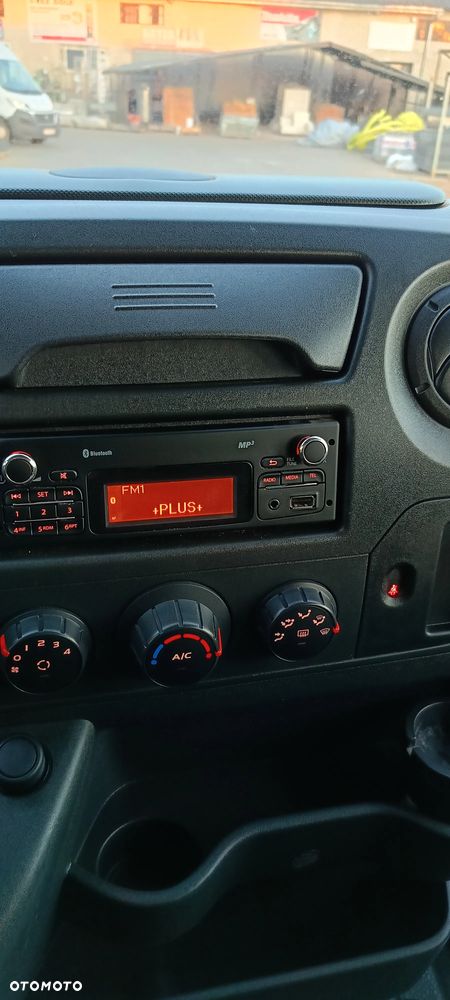 Renault Master - 22