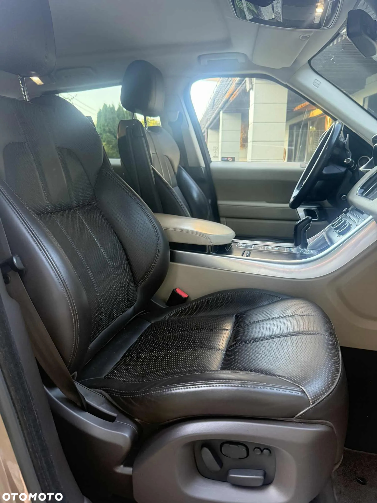 Land Rover Range Rover Sport S 3.0 SD V6 HSE Dynamic - 8