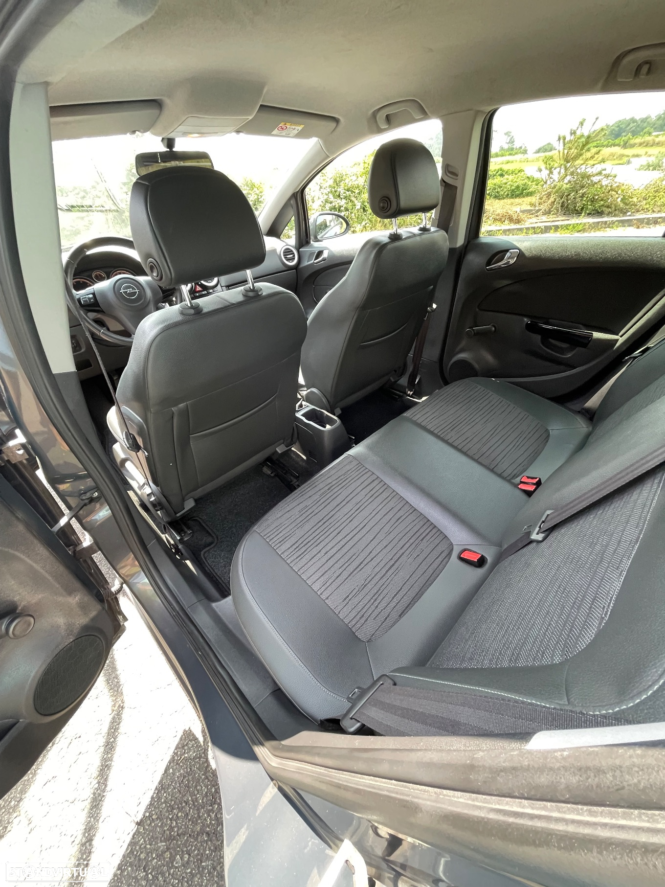 Opel Corsa 1.3 CDTi Business Edition - 14