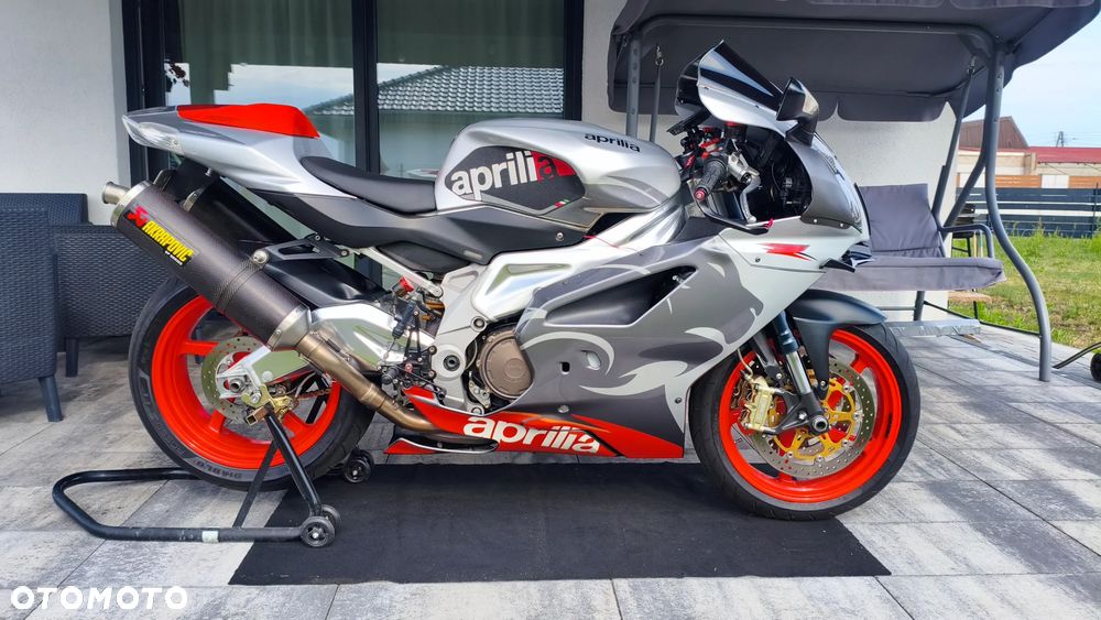 Aprilia RSV - 1