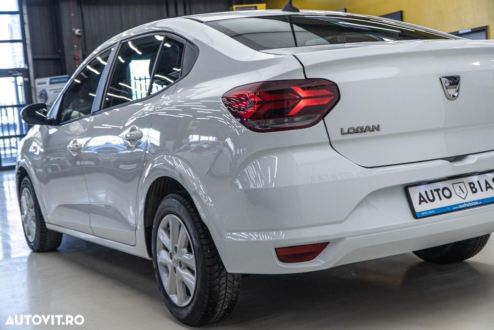 Dacia Logan TCe 90 MT6 Prestige - 31