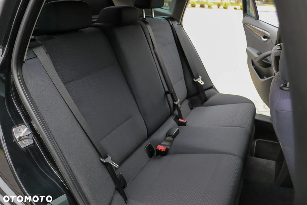 BMW X1 xDrive18d - 36