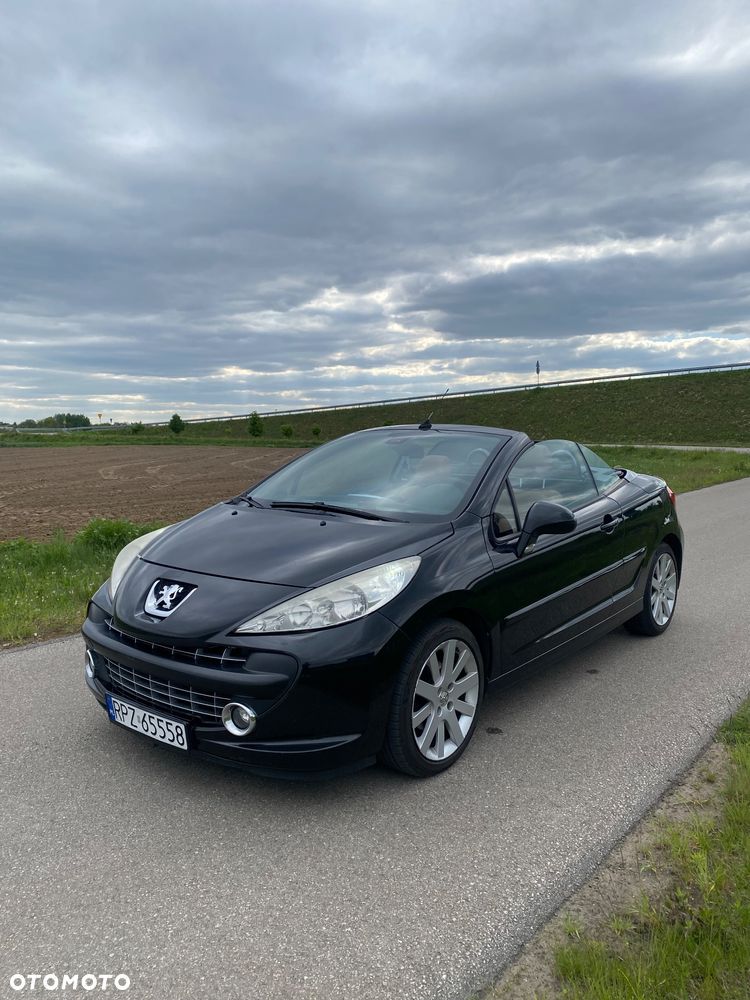 Peugeot 207 CC 1.6 Sport - 11