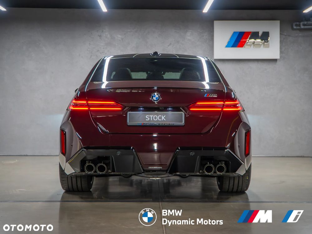 BMW M5 xDrive - 5