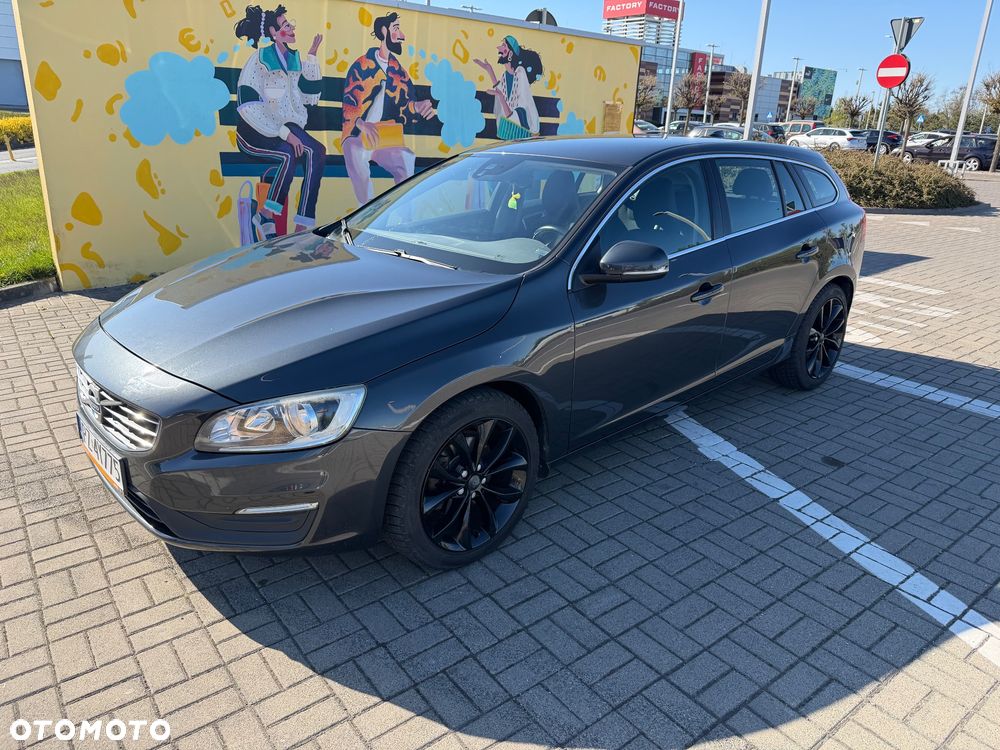 Volvo V60 D3 Kinetic - 1