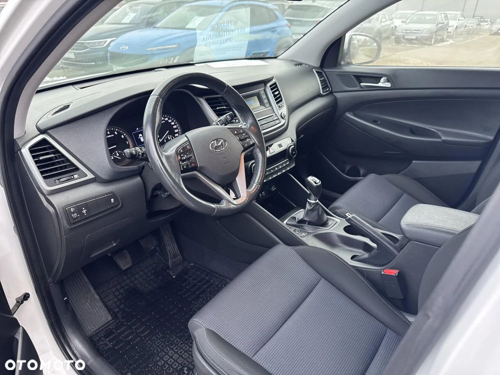 Hyundai Tucson 1.6 GDI BlueDrive Comfort 2WD - 9