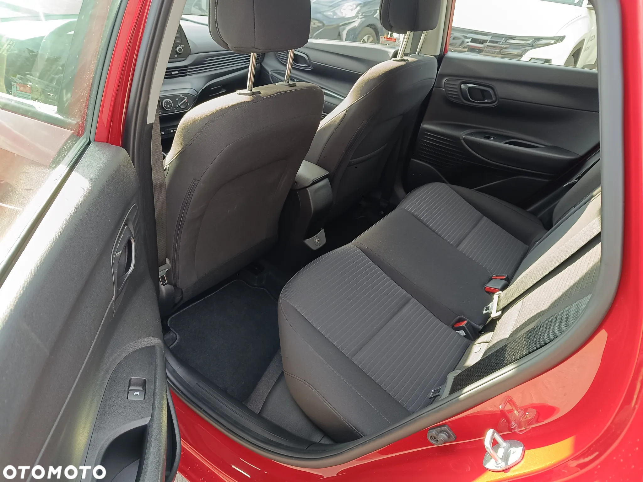 Hyundai i20 - 10