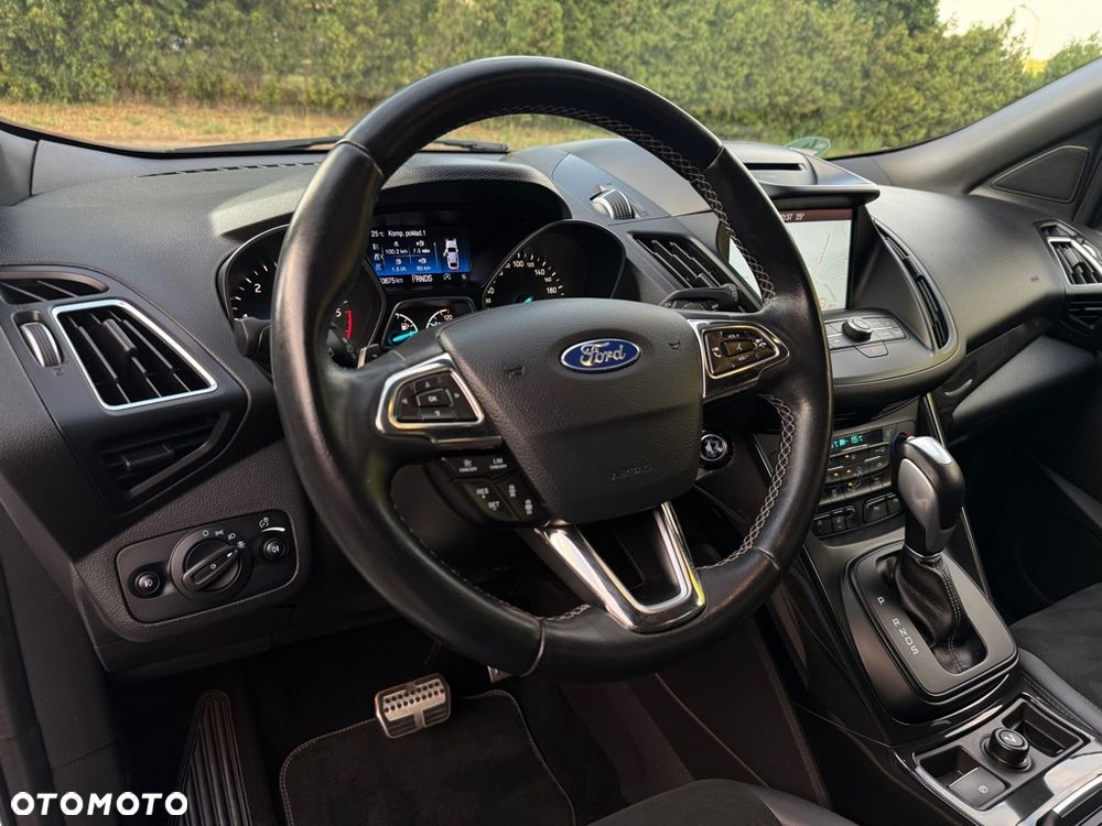 Ford Kuga 2.0 TDCi 4x4 ST-Line - 6