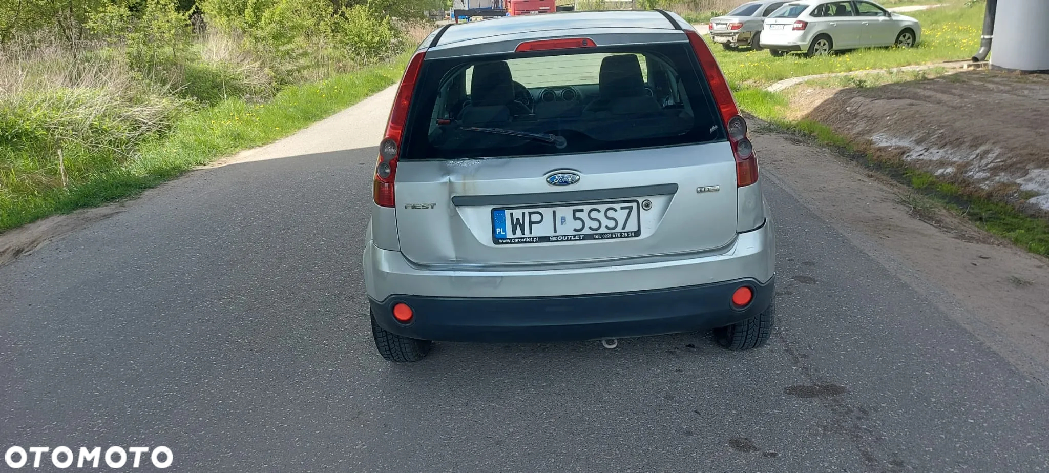 Ford Fiesta 1.4 TDCi Ambiente - 4