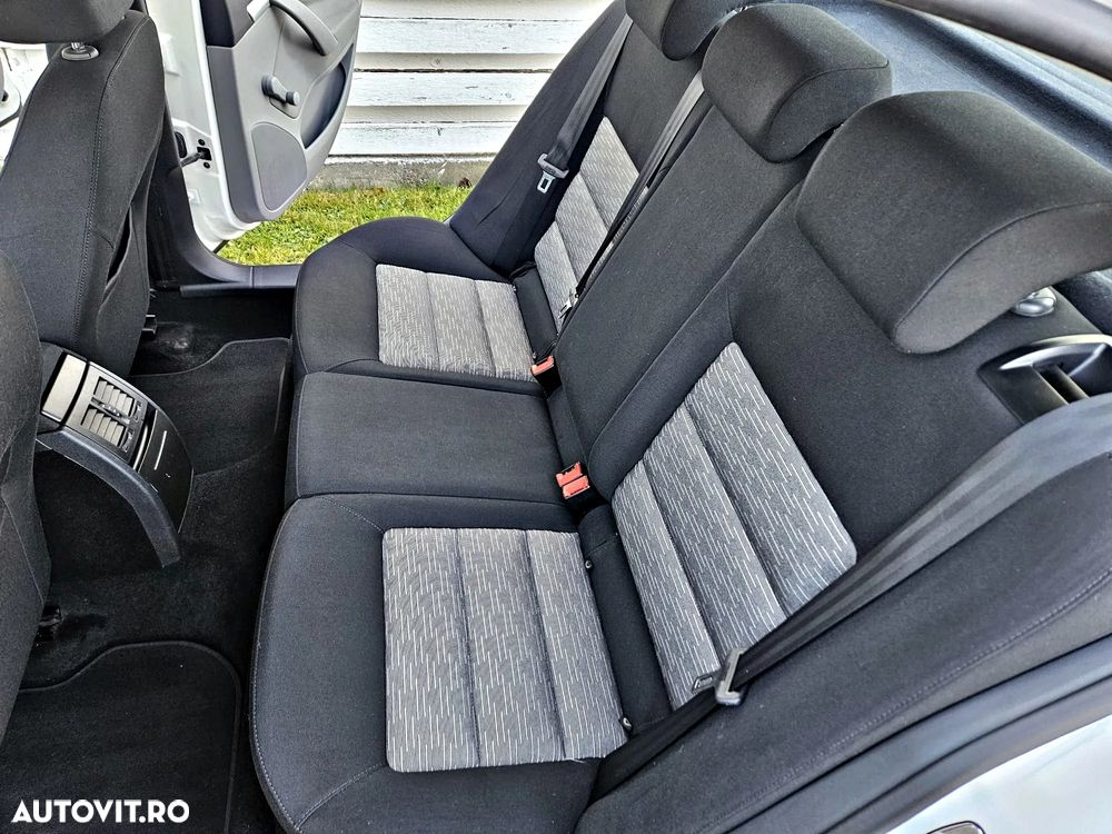 Skoda Octavia 1.9 TDI Ambiente - 6