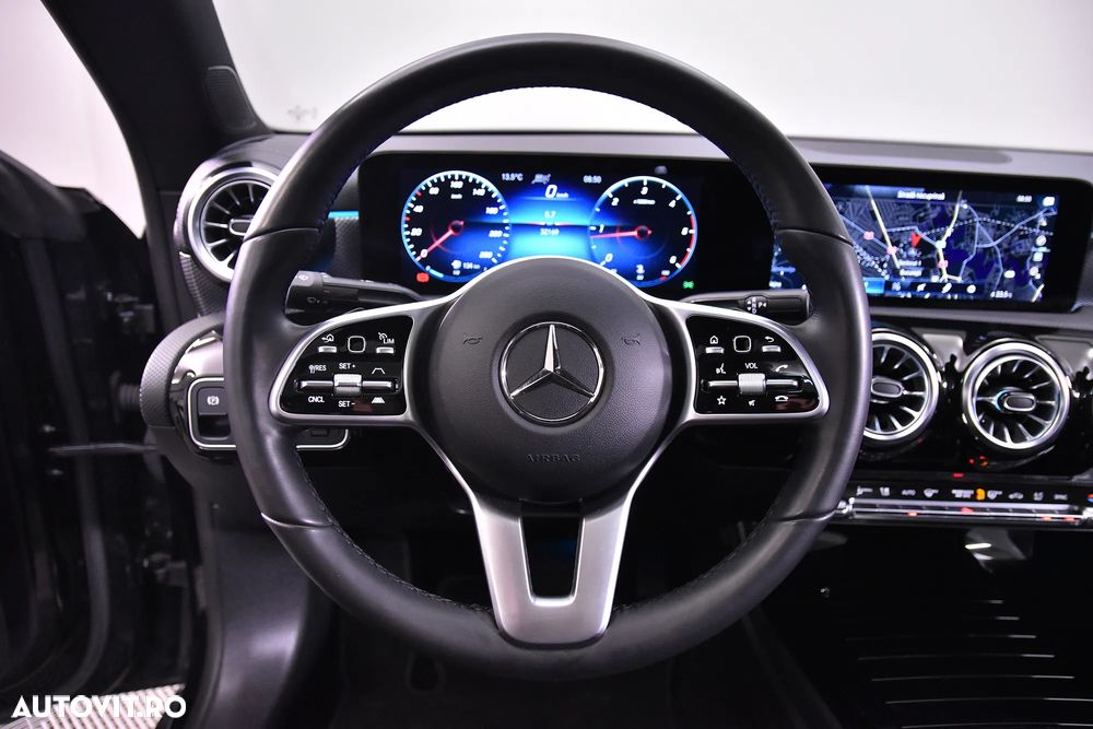 Mercedes-Benz CLA - 17