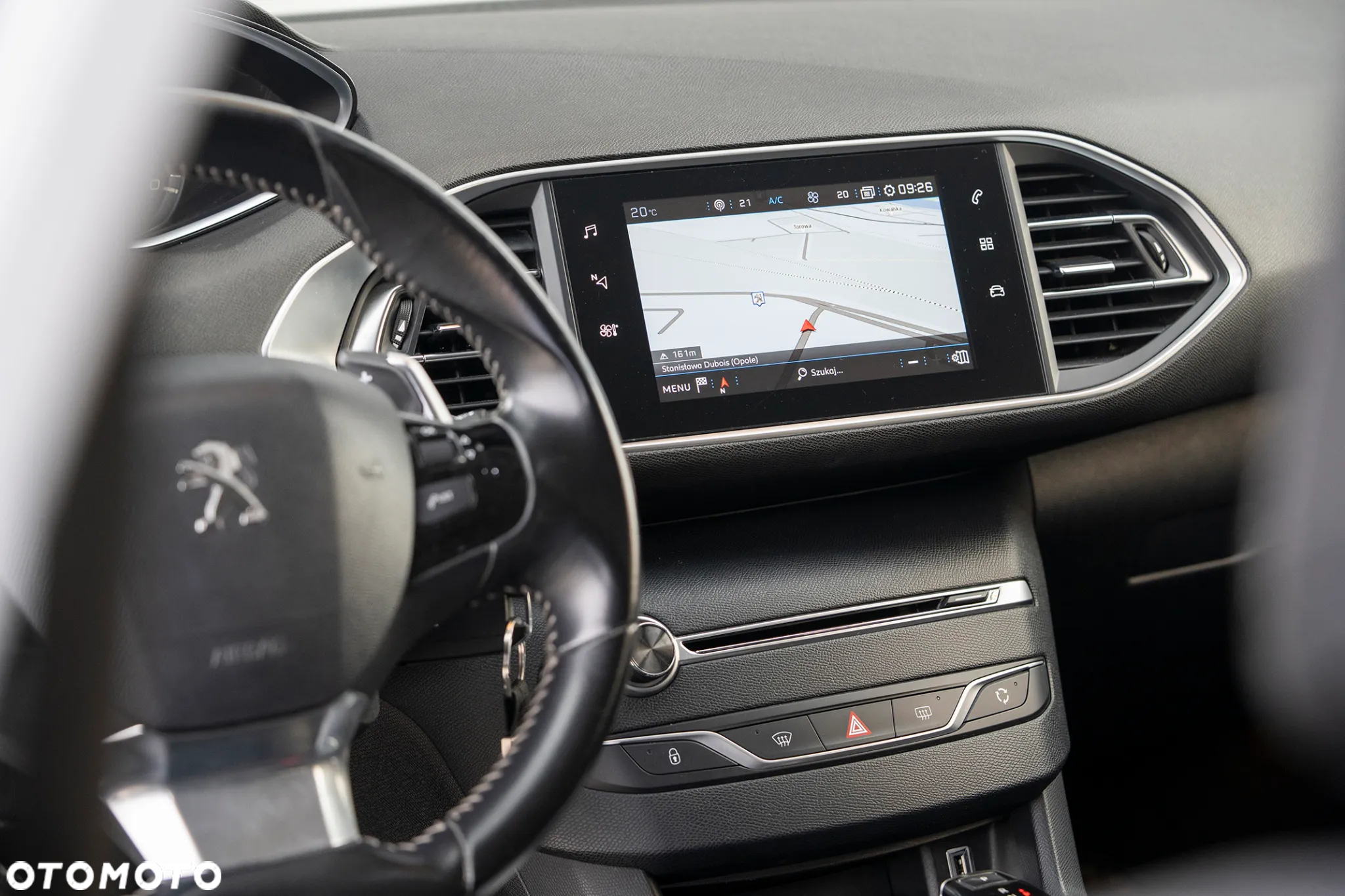 Peugeot 308 1.5 BlueHDi Allure S&S EAT8 - 8