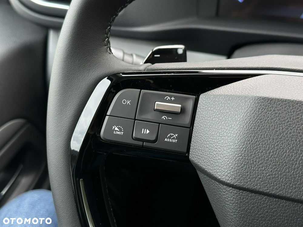 Peugeot Traveller - 38