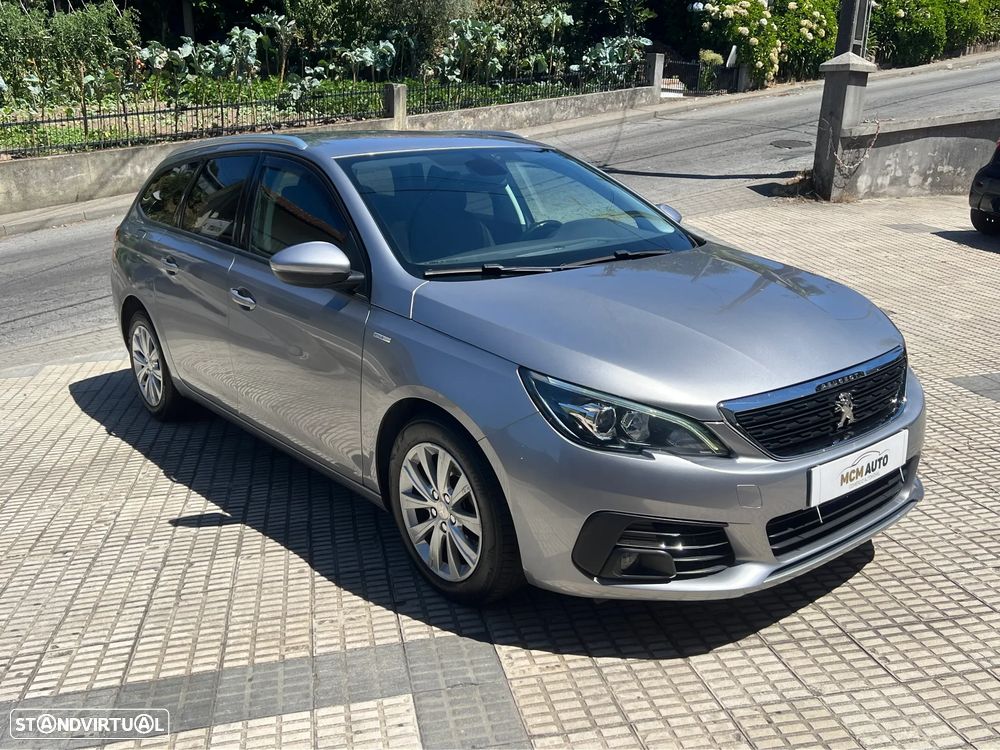 Peugeot 308 SW - 8