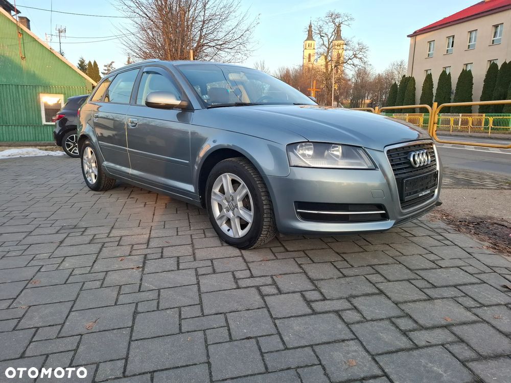 Audi A3 Sportback 1.6 Ambition - 24