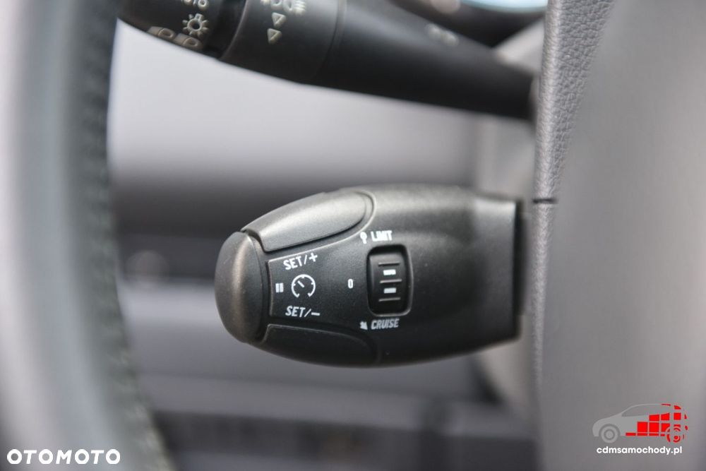 Peugeot 5008 - 29