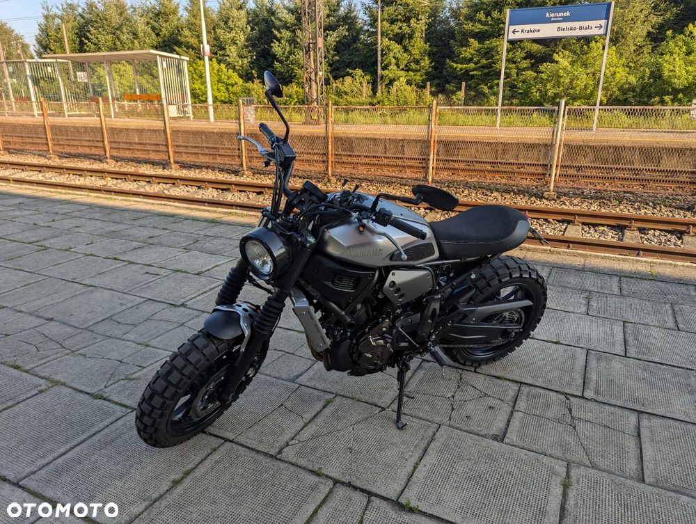 Yamaha XSR - 4