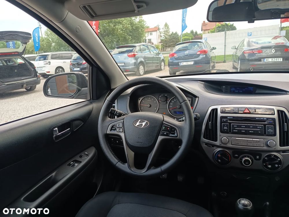 Hyundai i20 1.25 Comfort - 19