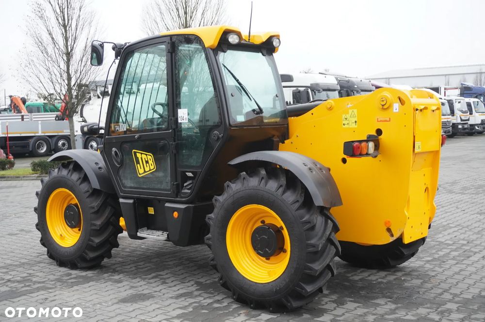 JCB 535-95 / 3,5 t / zasięg 9,5 m / joystick - 6