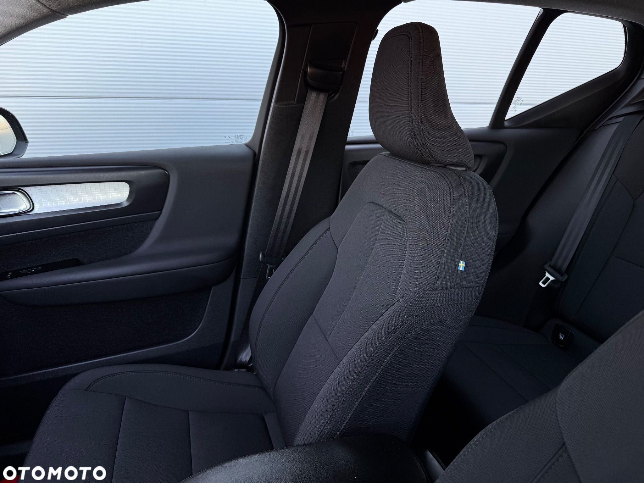Volvo XC 40 T3 Geartronic Momentum Pro - 36