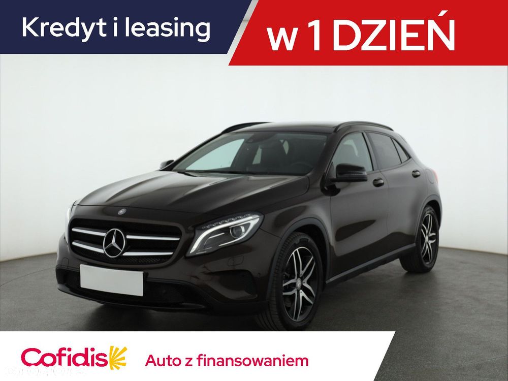Mercedes-Benz GLA - 2