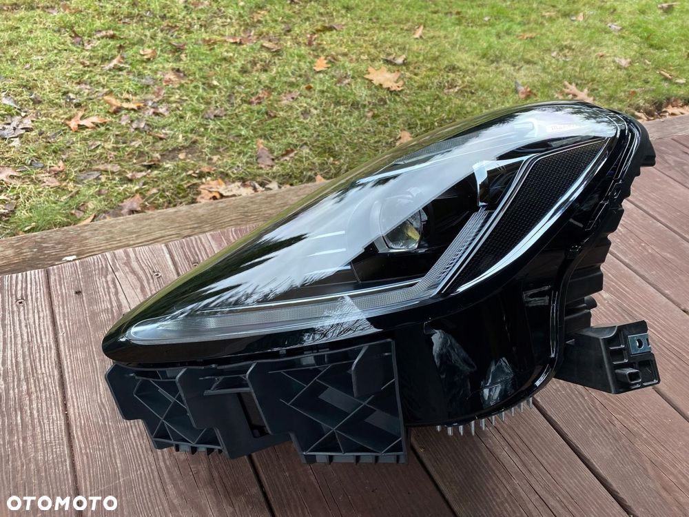 lampa maserati grecale full led lewa eu nowa cała - 5
