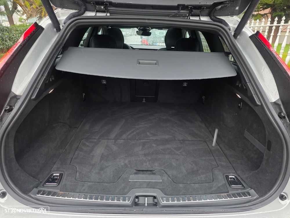 Volvo V90 2.0 T8 PHEV Inscription AWD - 27