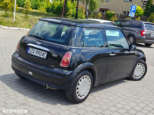 MINI ONE Seven