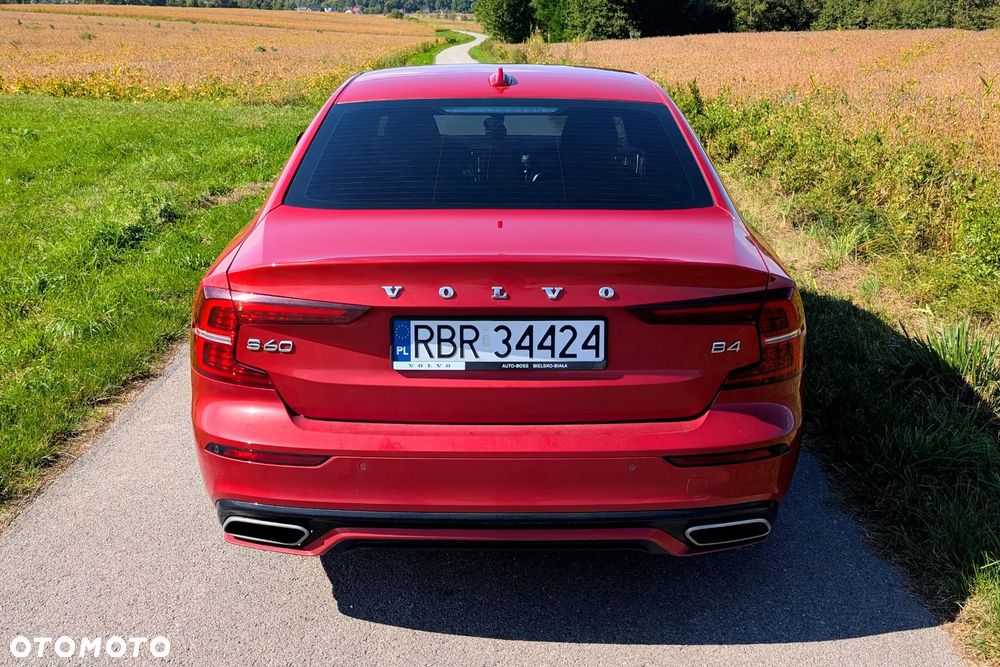 Volvo S60 B4 B R-Design - 6