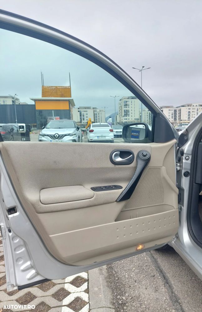 Renault Megane II 1.5 dCi Authentique - 9