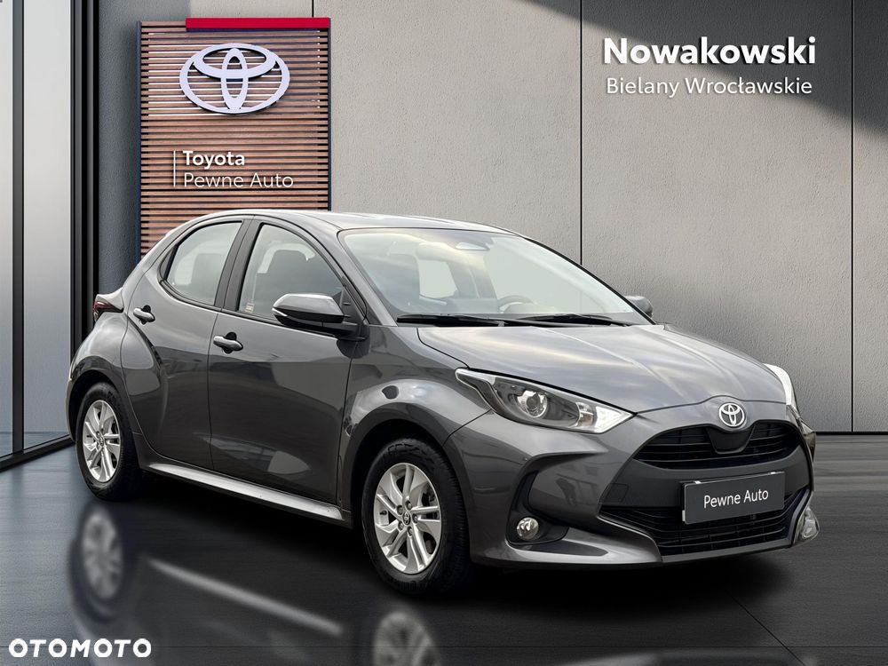 Toyota Yaris - 25