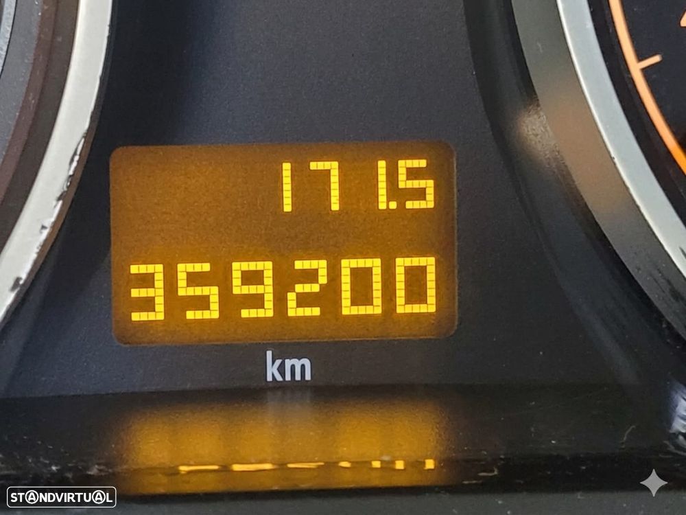 Opel Astra 1.3 CDTI Cosmo - 4