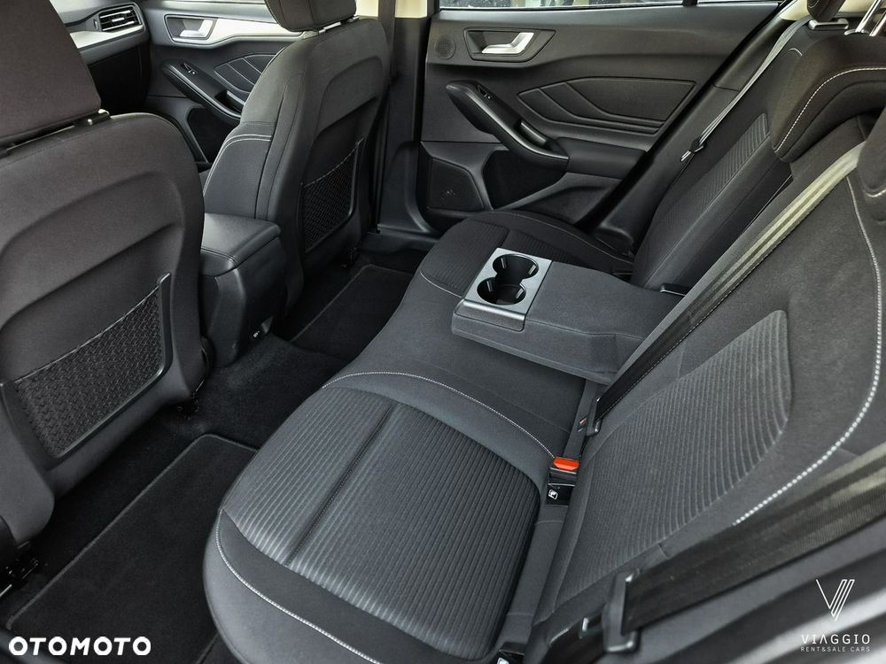 Ford Focus - 22