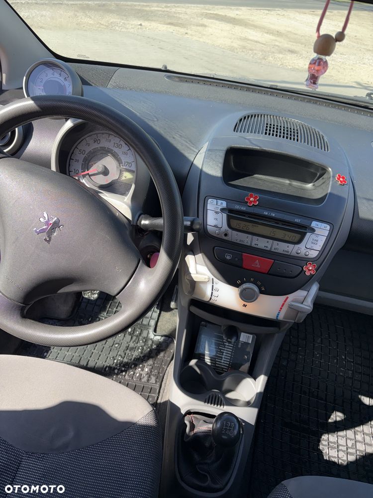 Peugeot 107 - 6