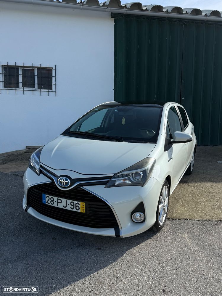 Toyota Yaris 1.5 HSD Active - 2