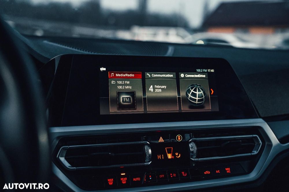 BMW Seria 3 320d xDrive Aut. - 11