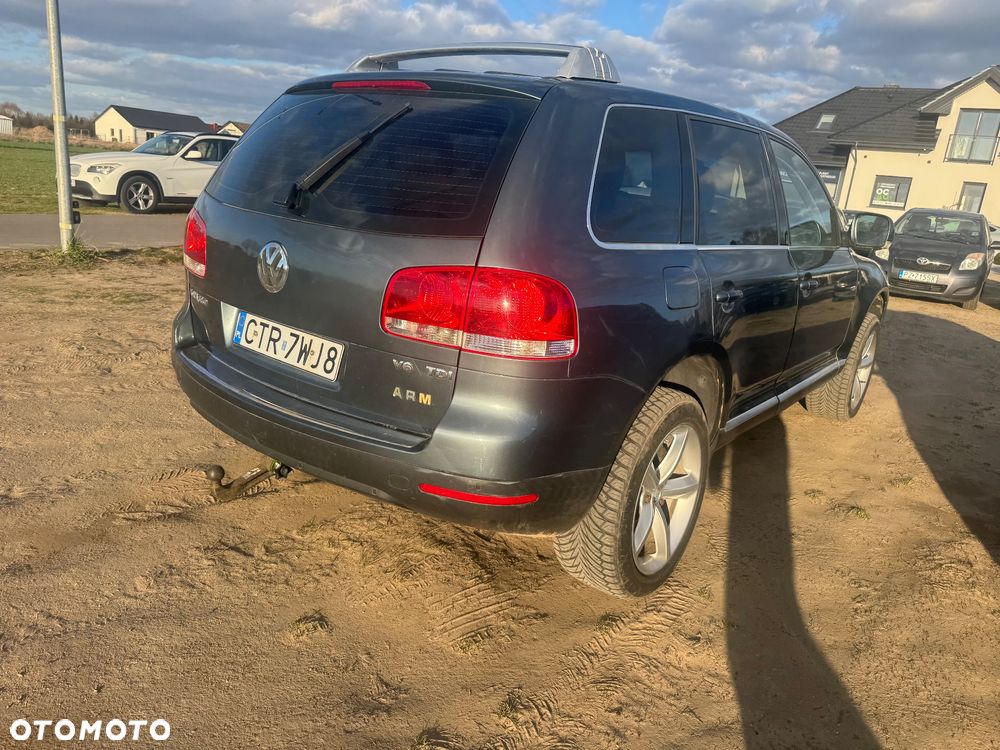 Volkswagen Touareg - 5